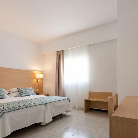 Hotel Riutort Ел Аренал Екстериор снимка