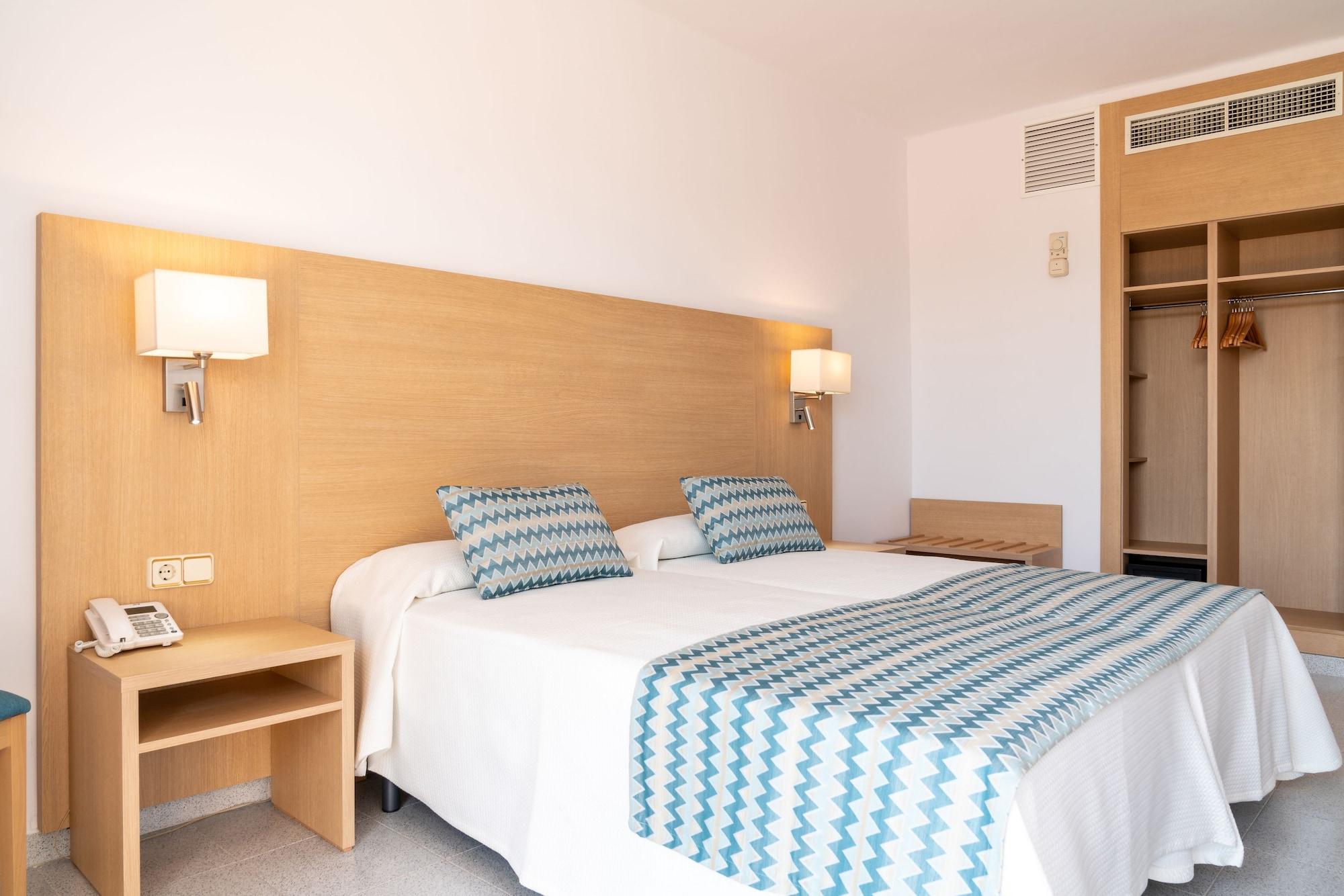 Hotel Riutort Ел Аренал Екстериор снимка