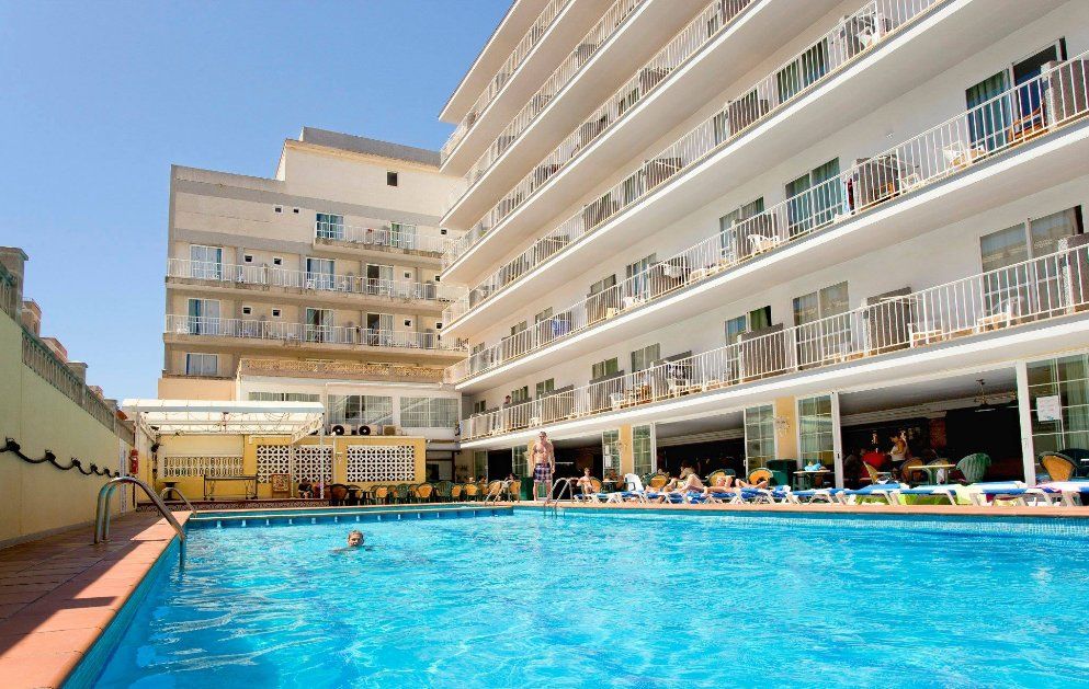 Hotel Riutort Ел Аренал Екстериор снимка
